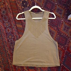 Lululemon Edgy Muscle Tank